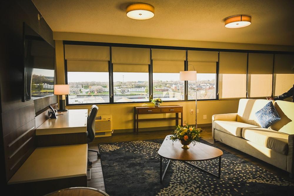 Delta Hotels by Marriott Cincinnati Sharonville Esterno foto